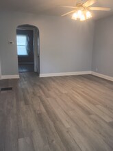 3502 River Park Dr in Louisville, KY - Foto de edificio - Building Photo