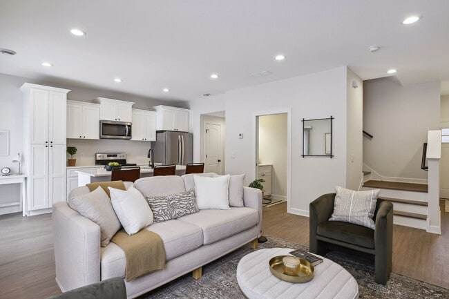 property at 608 Franklin St