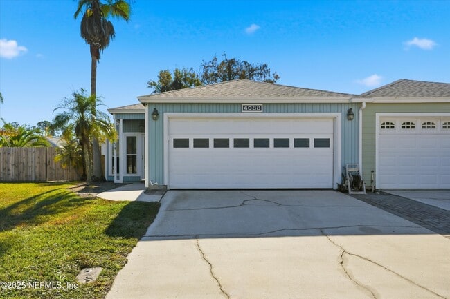 4088 Laurelwood Dr in Jacksonville, FL - Building Photo - Building Photo