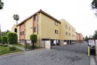 1017 W Bishop St in Santa Ana, CA - Foto de edificio - Building Photo