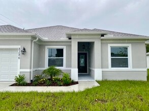 8286 100th Ave in Vero Beach, FL - Building Photo - Building Photo