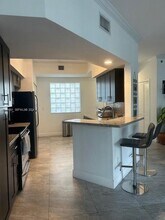 3175 NE 184th St in North Miami Beach, FL - Building Photo - Building Photo