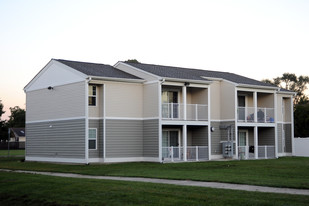 Carvel Gardens Apartments