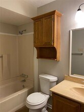 1112 Valley View Dr in Red Oak, TX - Building Photo - Building Photo