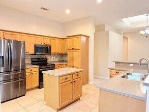 5659 Tiger Woods Dr in Milton, FL - Building Photo - Building Photo