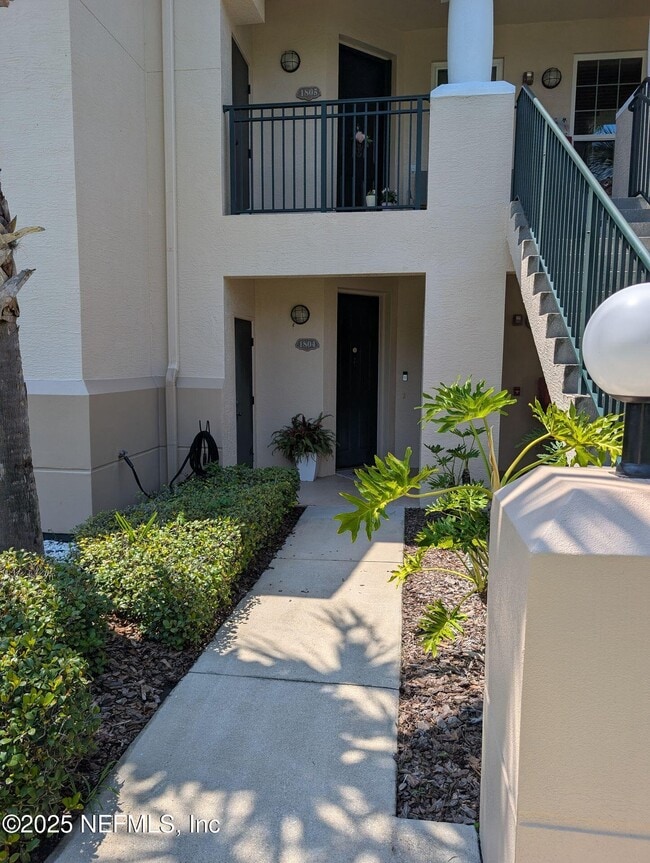 property at 1804 Prestwick Pl