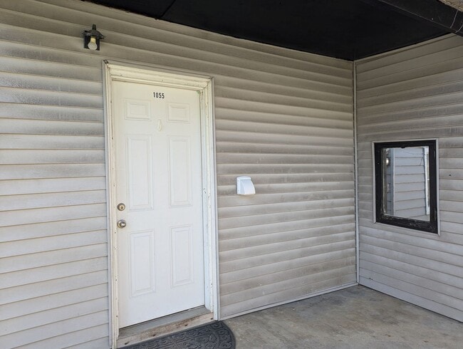 1055-1057-1057 Liberty St in Meadville, PA - Building Photo - Building Photo