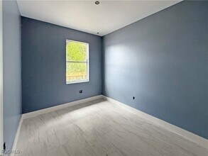 2103 French St in Ft. Myers, FL - Building Photo - Building Photo