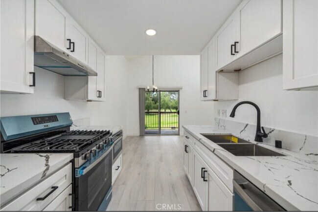 3180 Little Mountain Dr