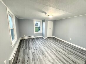 54 New Haven Ave in Waterbury, CT - Building Photo - Building Photo