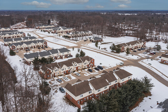 Athens in Loveland, OH - Foto de edificio - Building Photo