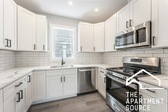 property at 4319 N Francisco Ave