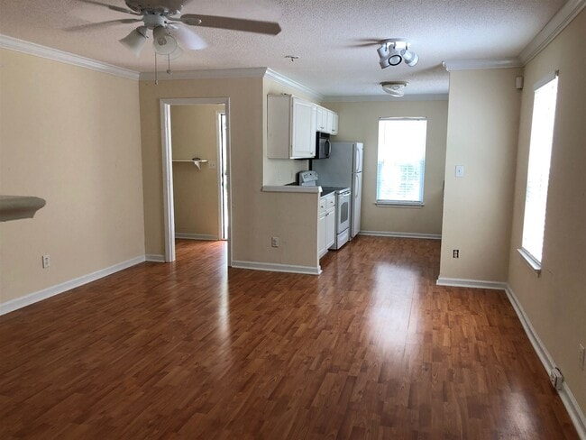 638 N Fairfield Dr in Peachtree City, GA - Building Photo - Building Photo