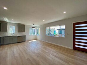 3207 W 3rd St in Los Angeles, CA - Foto de edificio - Building Photo