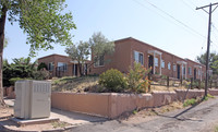 114-118 Sycamore St NE in Albuquerque, NM - Building Photo - Building Photo