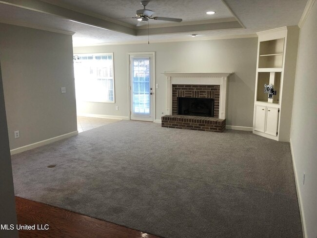 313 S Place Dr in Madison, MS - Building Photo - Building Photo