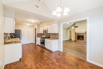 2101 Garner Cir in Rowlett, TX - Building Photo - Building Photo