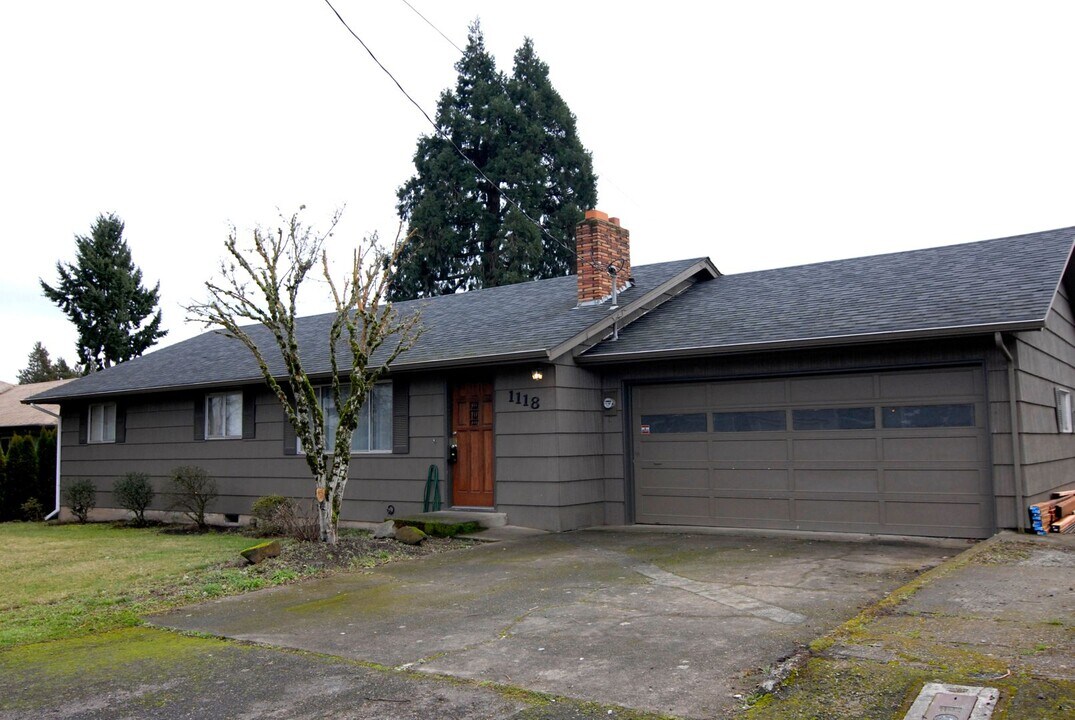 1118 Hemlock St NW in Salem, OR - Building Photo