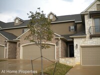 1407 Cres Ridge Dr photo'