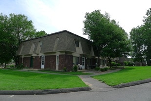 Northwood Apartments in Waterbury, CT - Building Photo