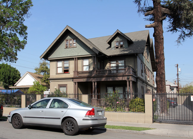 939 21st St in Los Angeles, CA - Building Photo - Building Photo