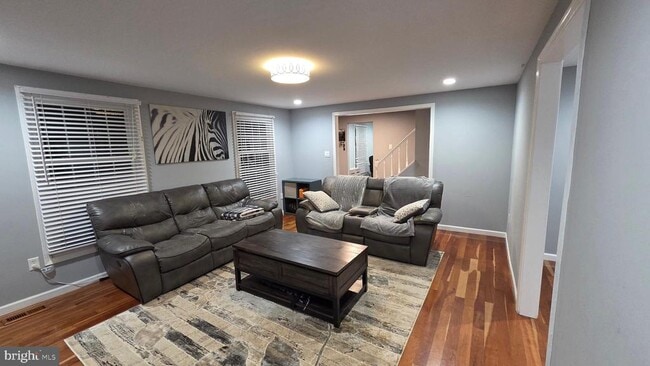 property at 16549 Sioux Ln
