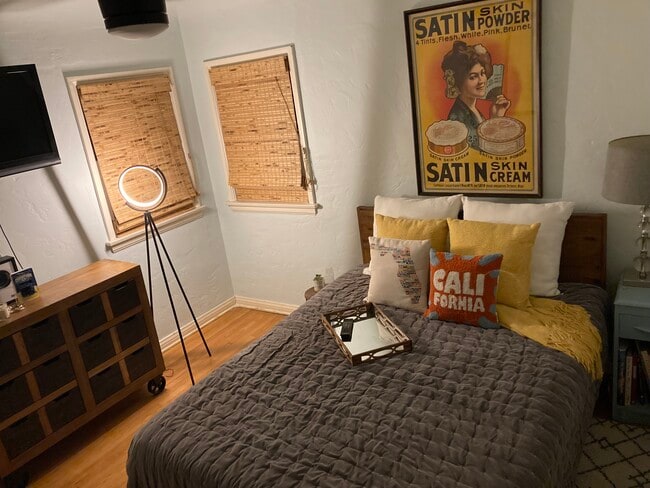 property at 1294 Boynton St