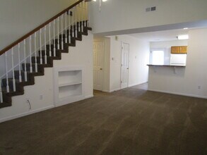 5013 Roscoe Rdg in Columbia, MO - Building Photo - Building Photo