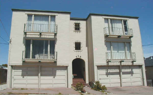 418 N San Anselmo Ave in San Bruno, CA - Building Photo - Building Photo