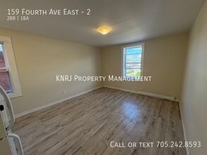 159 4th Ave E in North Bay, ON - Building Photo - Building Photo