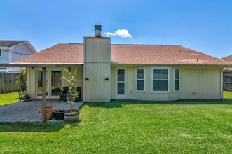 9250 Cross Meadow Dr in Beaumont, TX - Building Photo - Building Photo
