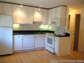 125 Trapelo Rd in Belmont, MA - Building Photo - Building Photo