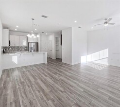 11951 Sunsail Ave in Orlando, FL - Building Photo - Building Photo