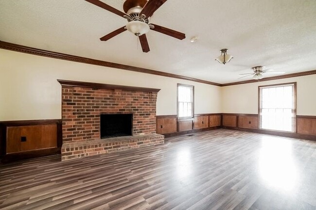 2834 Lanthorn Dr in Memphis, TN - Building Photo - Building Photo