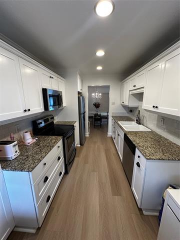 10236 Regal Oaks Dr in Dallas, TX - Building Photo - Building Photo