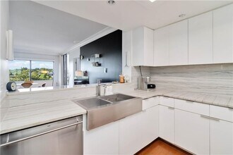 1130 Piedmont Ave NE in Atlanta, GA - Foto de edificio - Building Photo