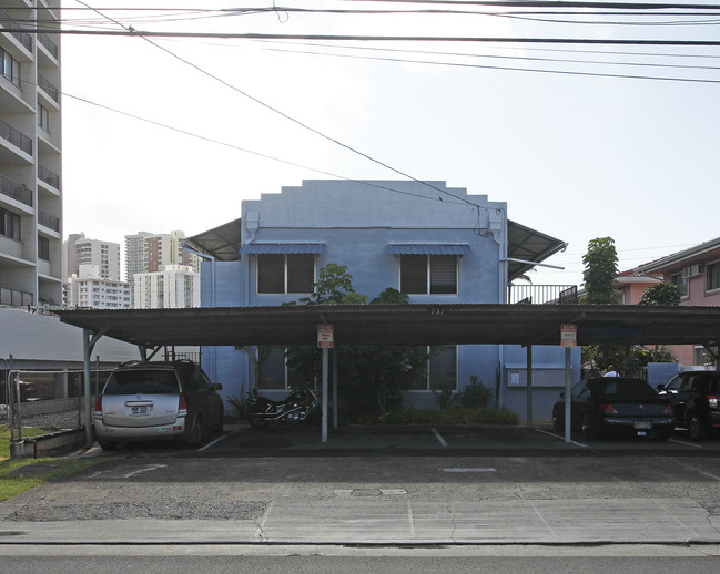 731 Hausten St in Honolulu, HI - Building Photo - Building Photo