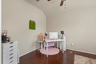 617 Wounded Knee Dr in Cross Roads, TX - Building Photo - Building Photo