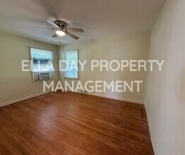 1737 S Drollinger Rd in Wichita, KS - Building Photo - Building Photo