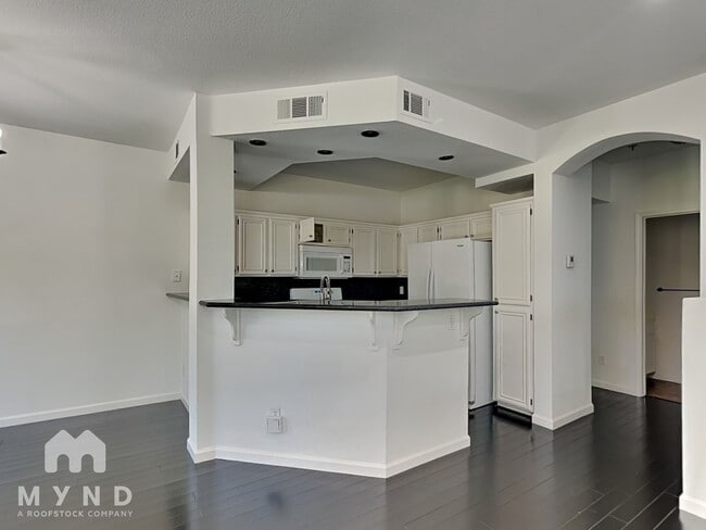 1058 Niguel Ln in San Jose, CA - Building Photo - Building Photo