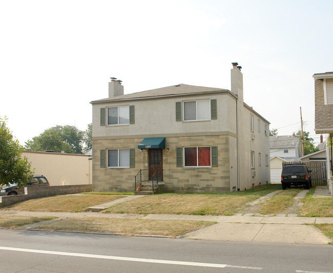 1297 W 3rd Ave in Columbus, OH - Foto de edificio - Building Photo