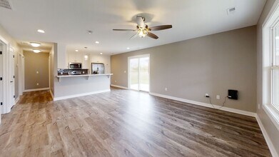 11867 Ridgeway Dr in St. Joseph, MO - Building Photo - Building Photo