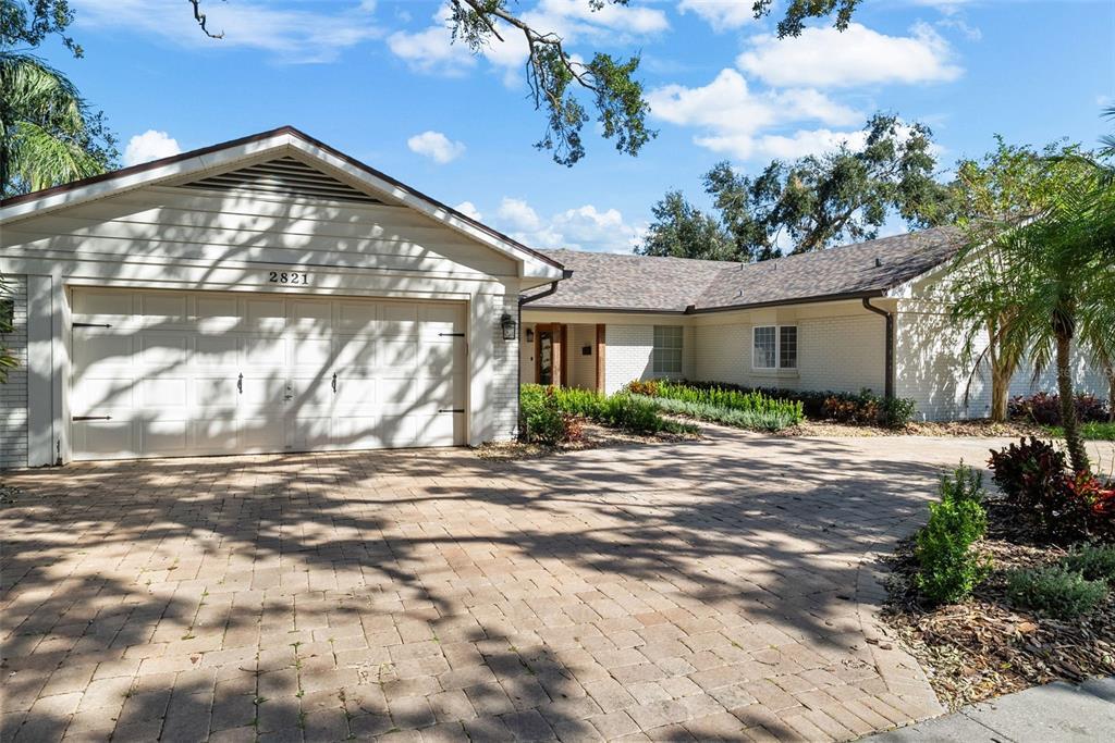 2821 W Fountain Blvd in Tampa, FL - Building Photo