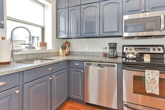 92 Green St in Boston, MA - Building Photo - Building Photo