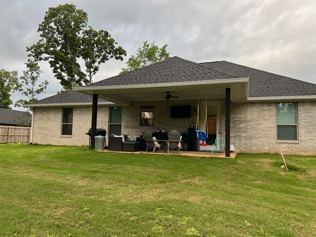 19379 Cedarpark Pl in Lindale, TX - Building Photo - Building Photo