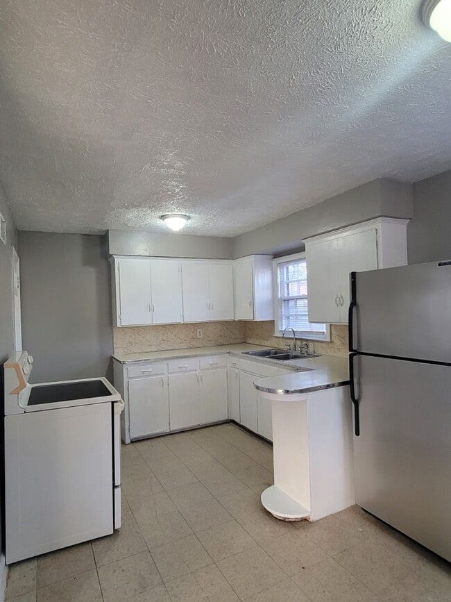 808 N 47th St in Omaha, NE - Building Photo - Building Photo