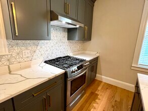 257 Highland Ave, Unit 1 in Providence, RI - Building Photo - Building Photo