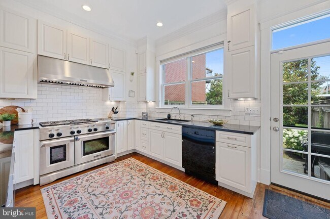 1854 3rd St NW in Washington, DC - Building Photo - Building Photo