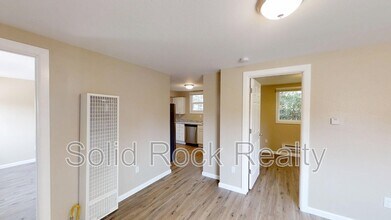 2413 E St Vrain St in Colorado Springs, CO - Foto de edificio - Building Photo