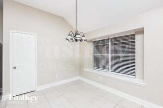 1108 Vista View Dr in Burleson, TX - Foto de edificio - Building Photo